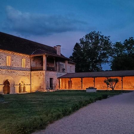 مبيت وإفطار Abbaye Saint Gilbert المظهر الخارجي الصورة