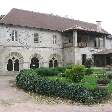 مبيت وإفطار Abbaye Saint Gilbert المظهر الخارجي الصورة