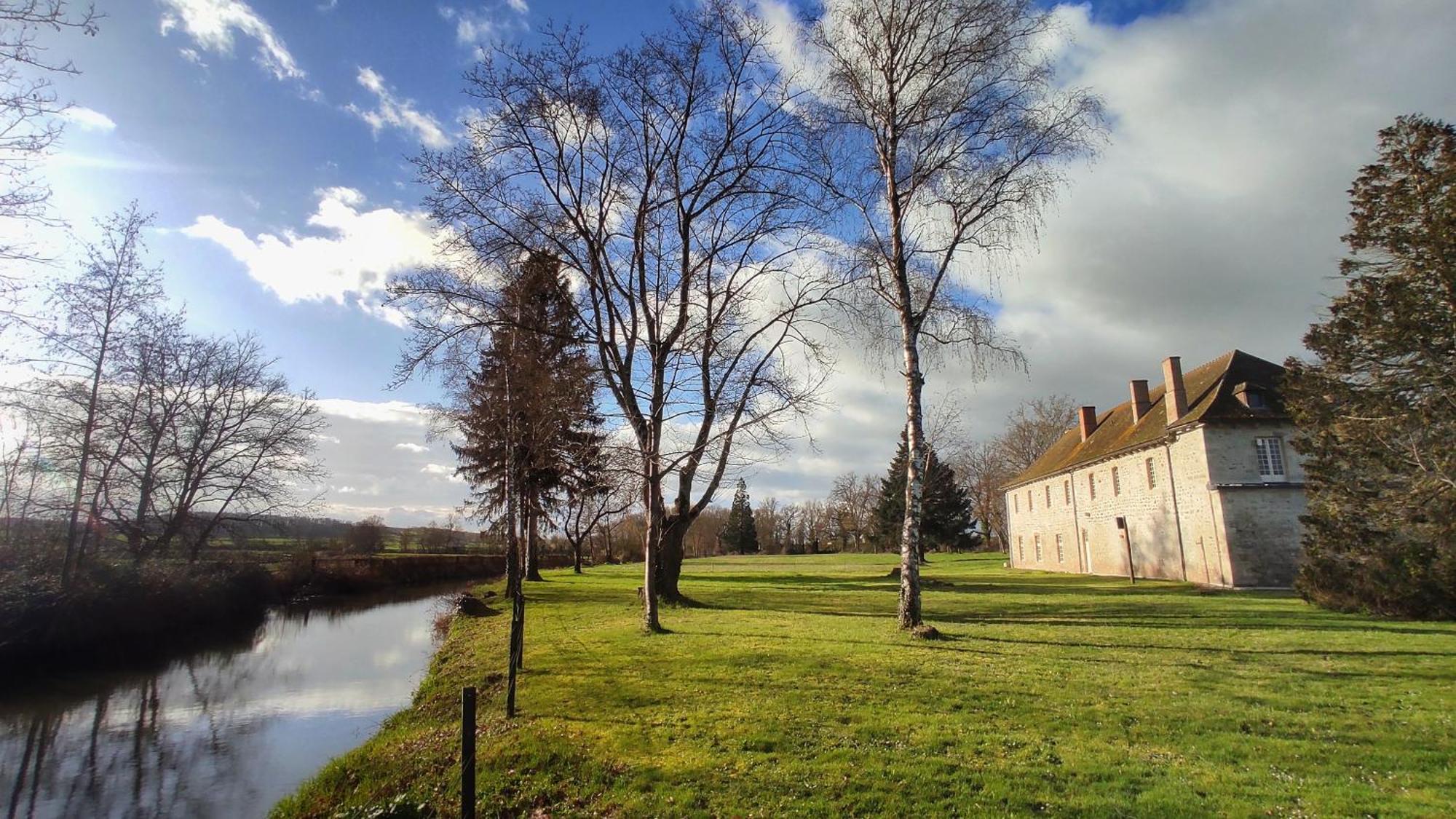 مبيت وإفطار Abbaye Saint Gilbert المظهر الخارجي الصورة
