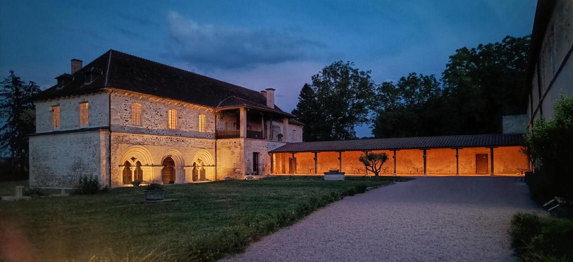 مبيت وإفطار Abbaye Saint Gilbert المظهر الخارجي الصورة