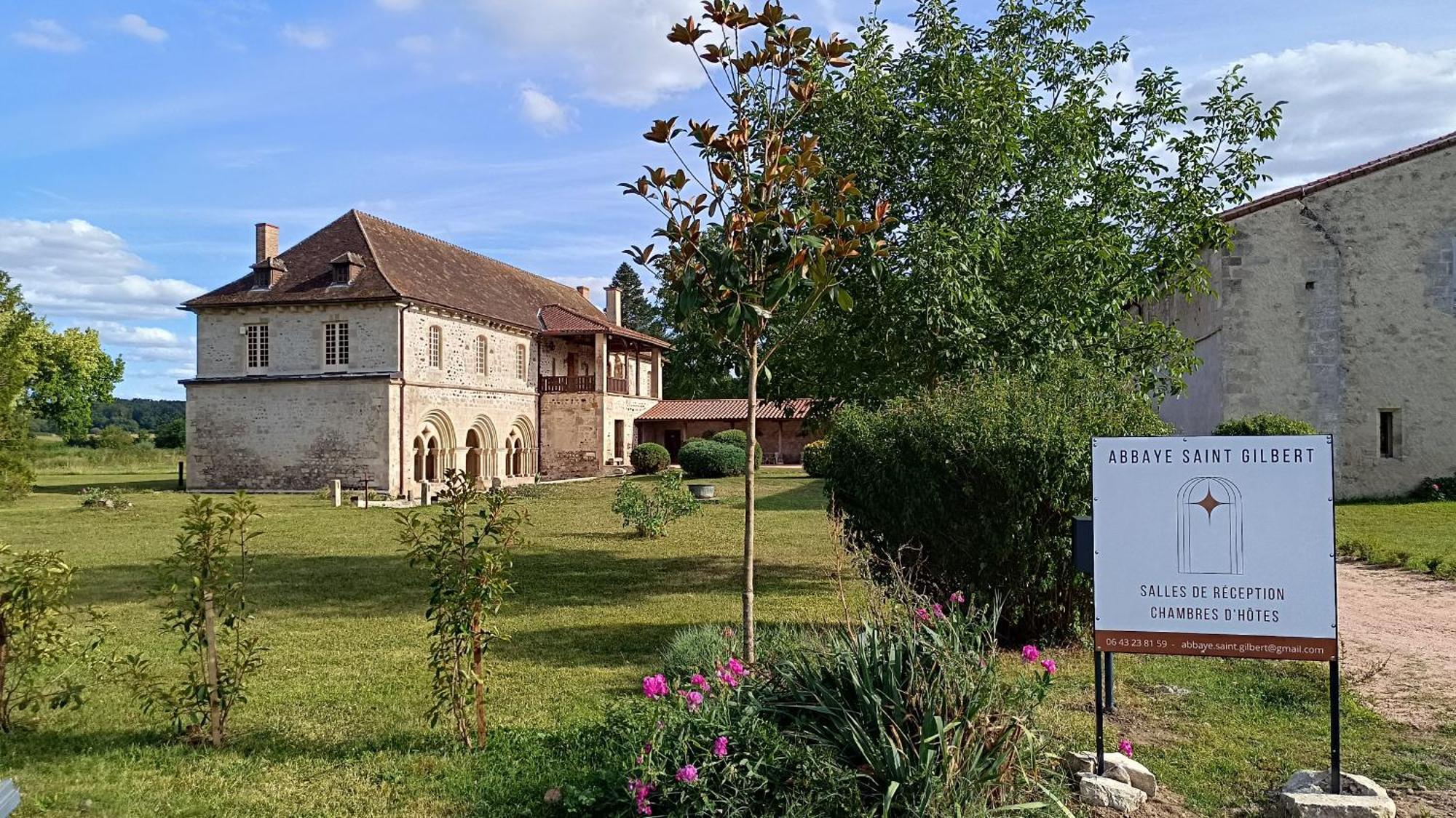 مبيت وإفطار Abbaye Saint Gilbert المظهر الخارجي الصورة