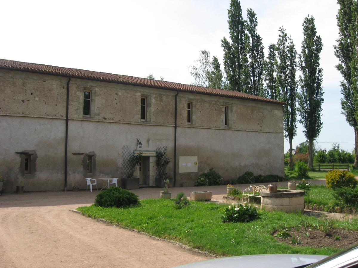 مبيت وإفطار Abbaye Saint Gilbert المظهر الخارجي الصورة