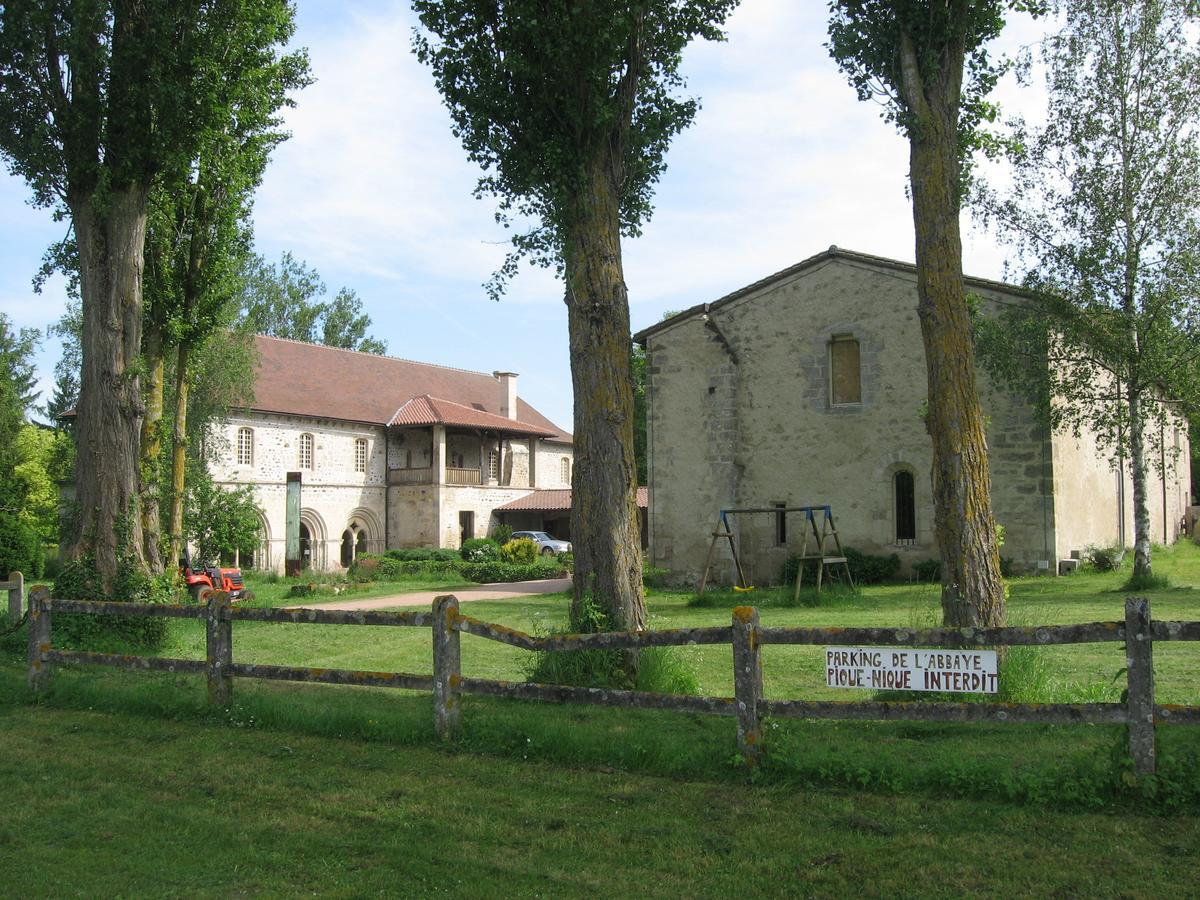 مبيت وإفطار Abbaye Saint Gilbert المظهر الخارجي الصورة